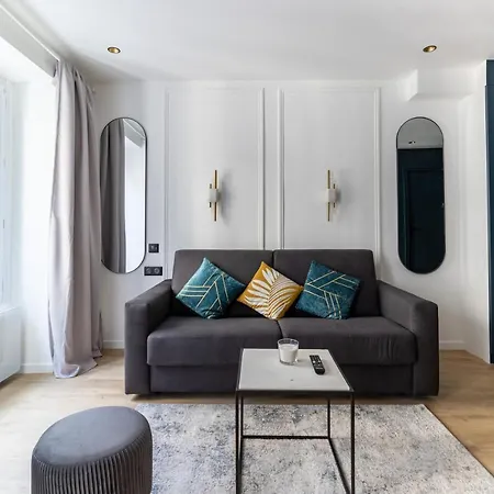 Apartment Hsh Courcelles - Faubourg Saint-honore Boetie 4p Paris